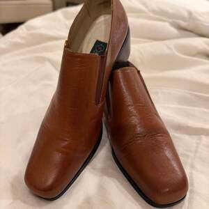 Belle Brown Leather Slip On Shoes -  Women's Size 6.5M